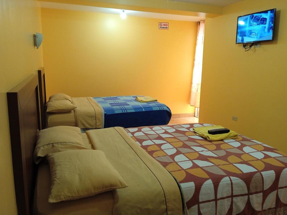 Hotel Residencial Miraflores Loja Esterno foto